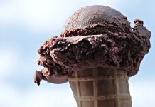 Kulinarischer Kokolores auf dem Berliner Winterfeldtplatz oder „Ich will Eis, Baby“ … und nicht „Taste The District“ in Schöneberg